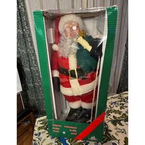 Vintage‎ Holiday Creations 1995 Santa Claus Motionette 26" Tall Moves Works